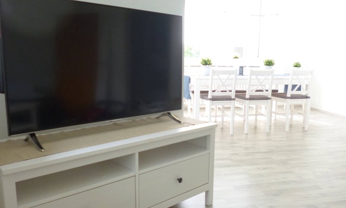 Sandershausen Apartment | Kassel City STYLE Comfort-1-6 persons-2-bathrooms-93sqm-WiFi-place *