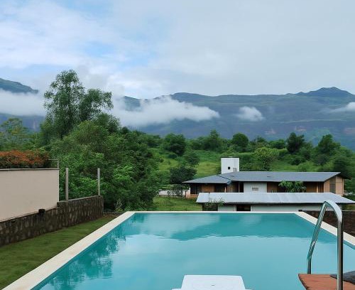 Karjat Villa | Katha Villa 63 - Luxury Holiday Home