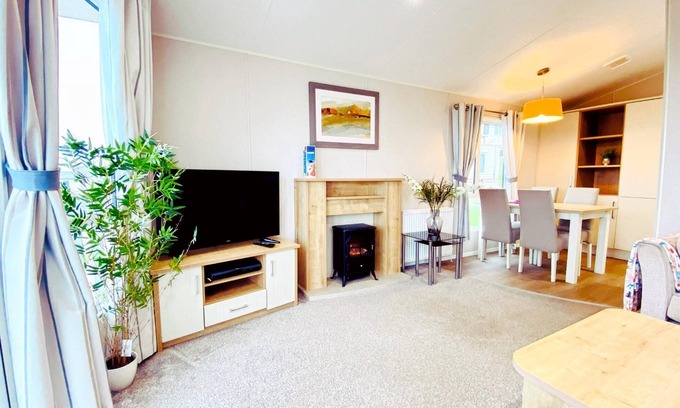 Exmouth House | Keats Cherry Exmouth Caravan at Devon Cliffs Resort