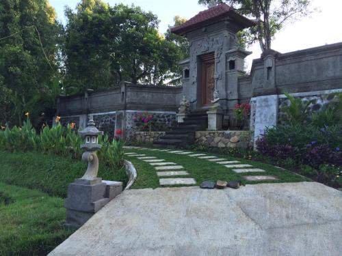 Seririt Villa | Kedis villa