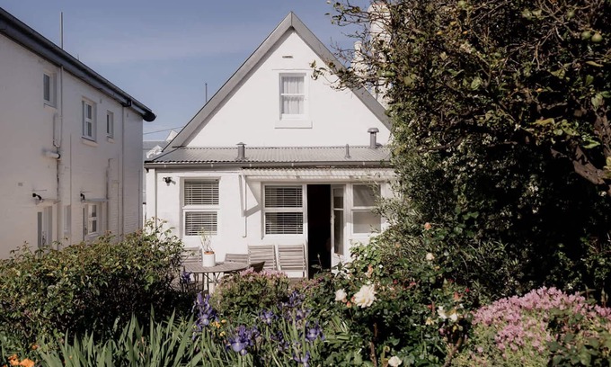 Battery Point Cottage | Kelly Street Cottage in Battery Point