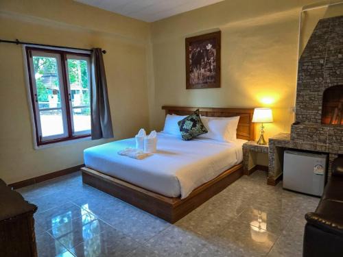 Chumphon Hotel | Kenikar Raintree Residence Hotel