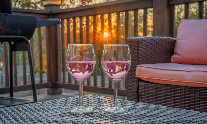 Springfield House | Kentucky Chill: Hot Tub & Fire Pit on Bourbon Trail