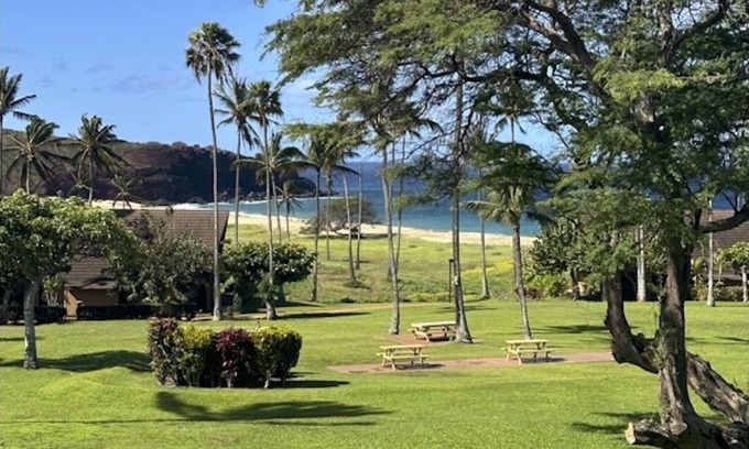 Maunaloa Condo | Kepuhi Beach, Molokai, Oceanfront Gem! What a view! Steps to the beach!