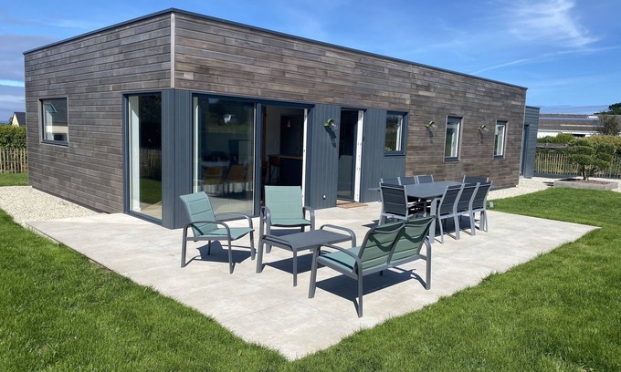 Cleder House | Ker Melen single-storey wooden house 5 minutes from the beach (Finistère, Brittany)