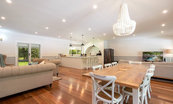Sutton Forest House | Kerriedancer House - 4 bedroom well appointed home