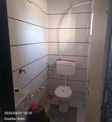 Dwarka Hotel | Keshv krupa 1 femeli banglow