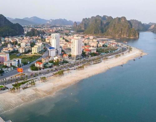 Ha Long Hotel | Khách sạn Ruby