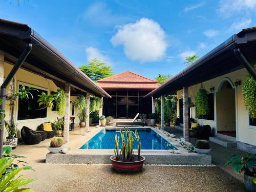 Khuekkhak Apartment | Khaolak Alisa House