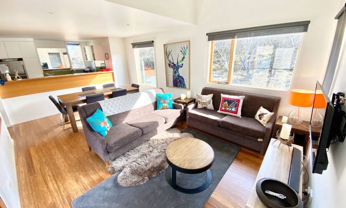 Dinner Plain Ski Chalet | Kiewa - Dinner Plain