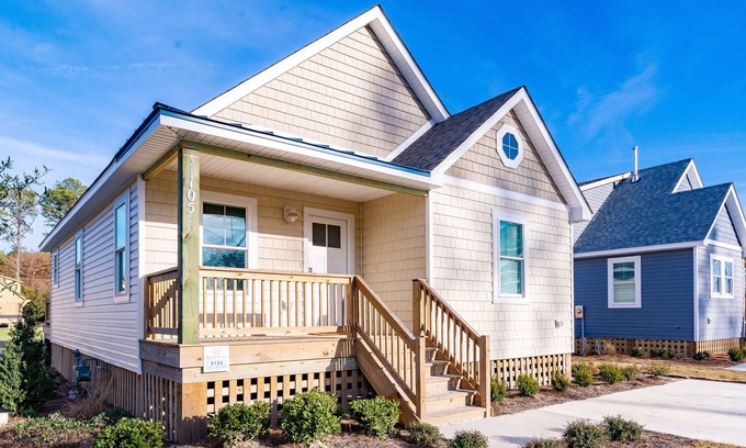 Harbinger House | KIL9105 Butler Cabin. Pets OK, Golf Resort, Community Pool & Fitness