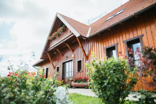 Birsana House | Kincsem Vendégház