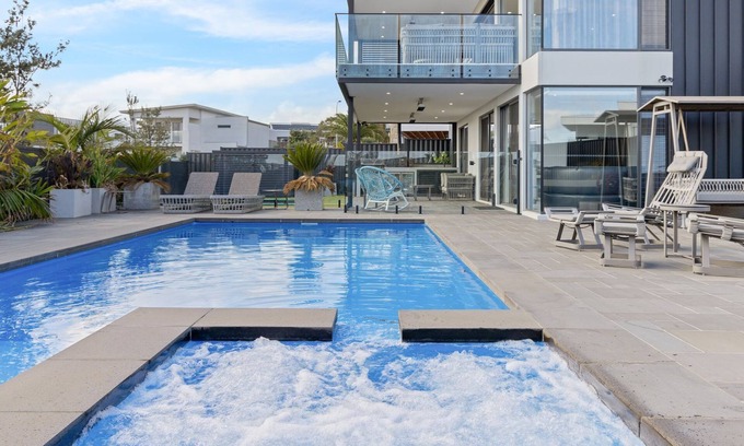 San Remo House | Kings View in San Remo