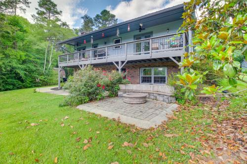 Silver Creek House | Kingston Home with Shared Pool - 23 Mi to LakePoint!