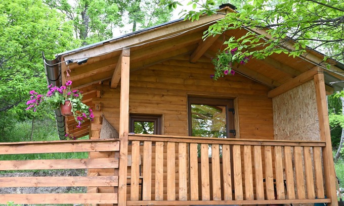 Prevalla House | Kitka Hostel Guest House