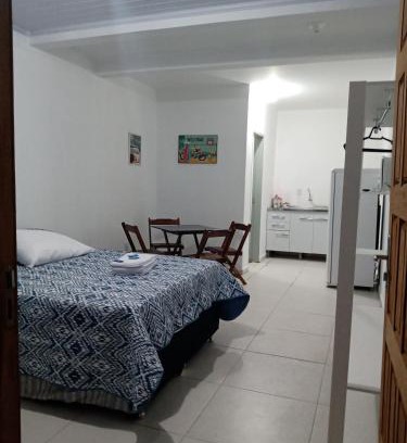 Torres Apartment | Kitnet 2 mobiliada centro de Torres RS, a 600m Da Praia Grande
