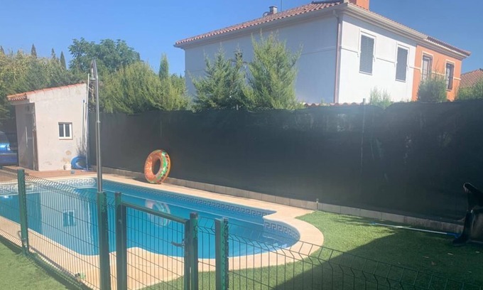 Gelves House | kjkldndkndnddnkdnkdnkdnkdndndkndnddndn