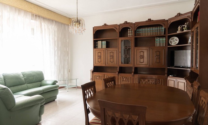 Porta Vittoria Apartment | Klimt House | 10 minutes from Duomo