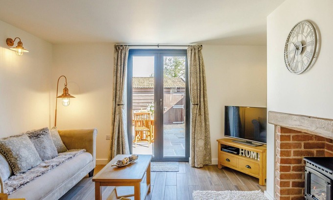 Highbridge Cottage | Knoll Cottage - UK31171