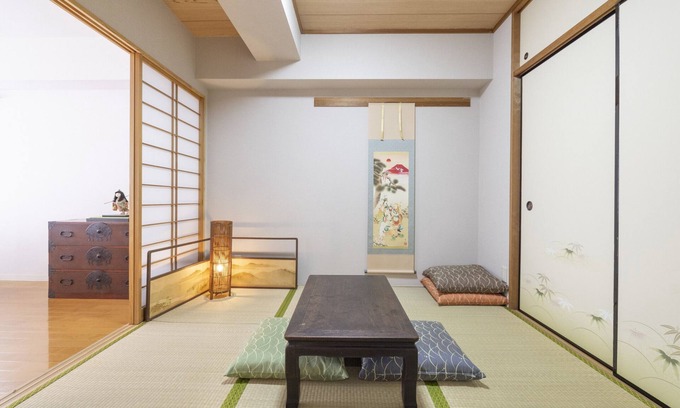 Ikebukuro Apartment | Komorebi - 8th floor relaxed Tokyo apartment