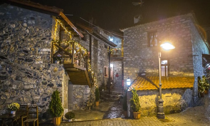 Aghios Athanasios House | Konaki inn