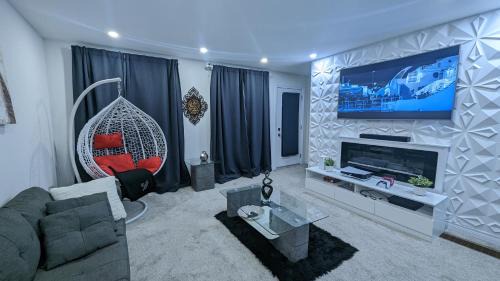 Orangeville House | Konia Suites
