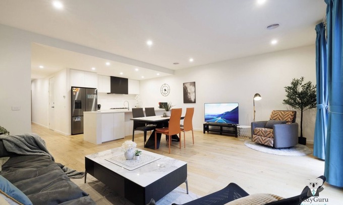 Burwood East House | KozyGuru | Burwood East | Quiet and Stylish Retreat