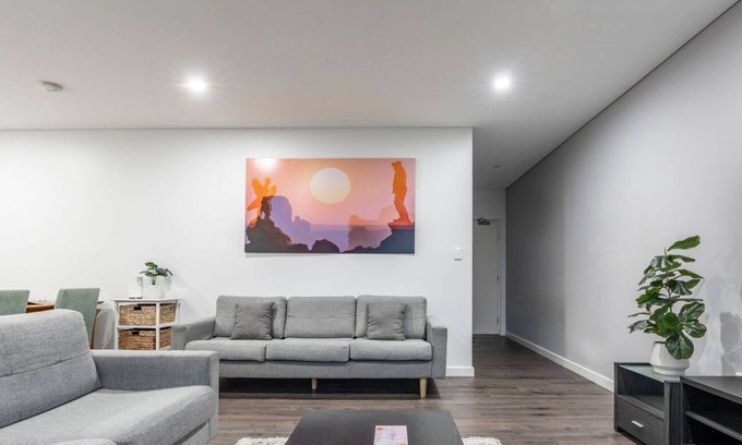 Homebush West Apartment | KozyGuru | Homebush West | 3 Bedroom Apt+Parking