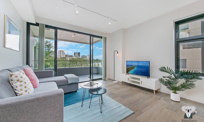 Wolli Creek Apartment | KOZYGURU | Wolli Creek | Kozy 1 Bed APT | Sydney Airport and Sydney CBD