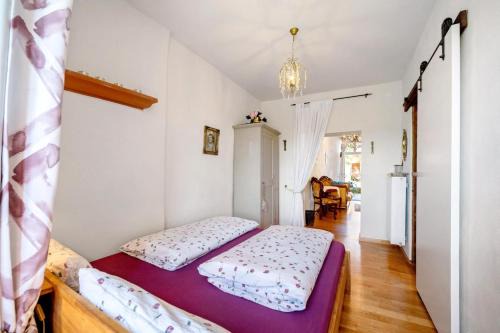 Maring-Noviand Apartment | Kristallzimmer - Studio