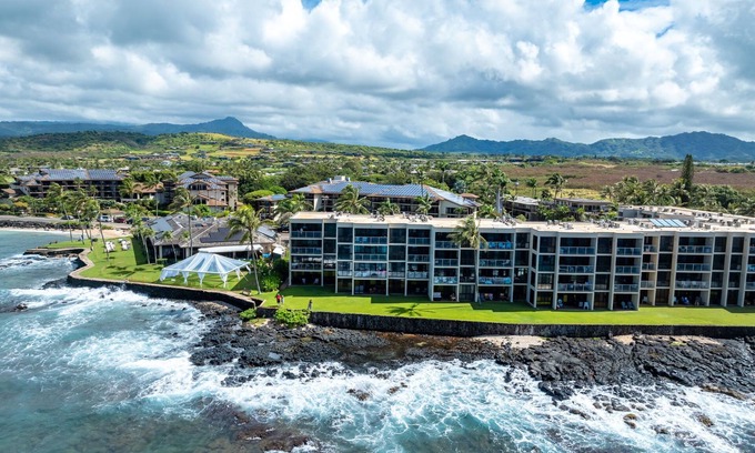 Poipu Condo | Kuhio Shores 113 - Exquisite Ground Floor Unit Right Next To The Ocean