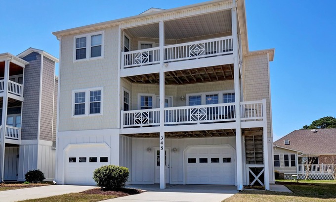 North Carolina Coast House | Kure Oasis - Spacious, Short Walk/Private Beach