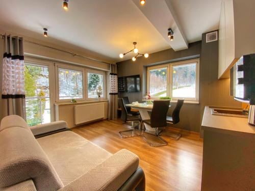 Porabka Apartment | Kurort Kozubnik Apartament 33 Wellness &SPA