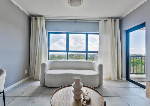 Greater Johannesburg Metropolitan Area Apartment | Kyalami Penthouse - Joburg Skyline Views