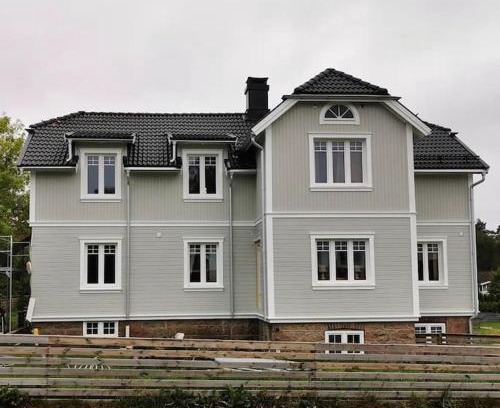 Dalsjofors Apartment | Lägenhet i sekelskiftesvilla i centrala Dalsjöfors