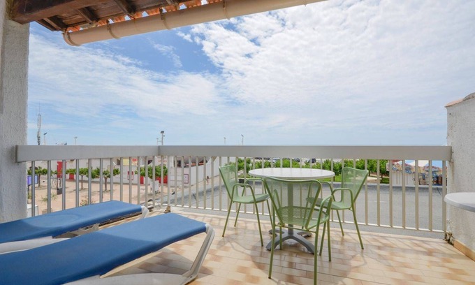 Saintes-Maries-de-la-Mer Hotel | L'Abrivado