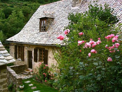 Entraygues-sur-Truyere House | L'Ancienne Ecole