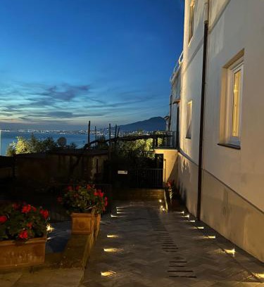 Monte Chiaro House | L'antica Pigna Chateau