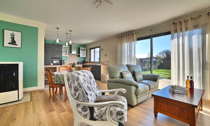 Le Chateau-d'Oleron House | L'Antioche by Interhome