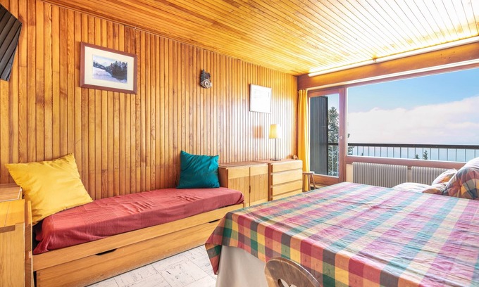 Chamrousse Apartment | L'Arcelle - à 50 mètres des télésièges