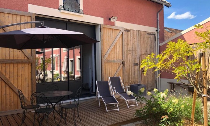 Ury House | L'Escale Bellifontaine