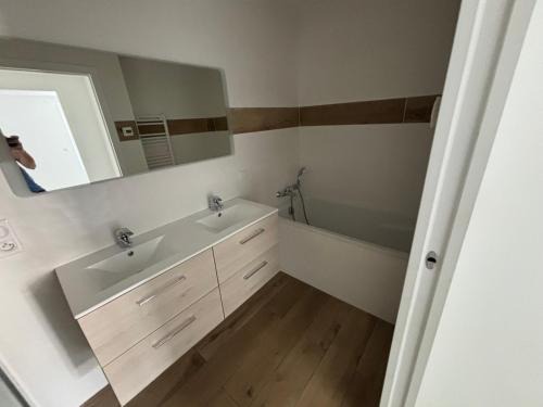 Saint Nicolas - Charles III - Ville vieille - Trois Maisons - Leopold Apartment | L escapade de Stan