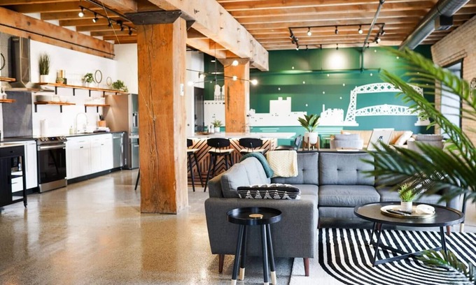 Downtown - Waterfront Condo | L'Etoile du Nord | The Brix | Pool in Canal Park!