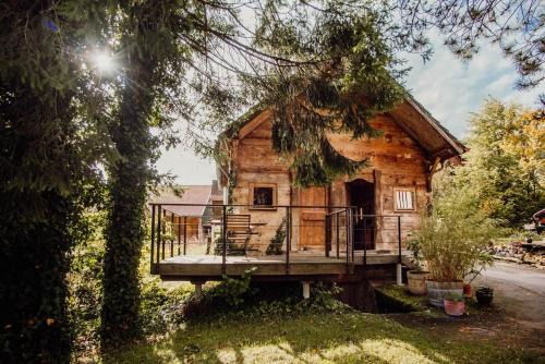 Boecourt Ski Chalet | La Borbiatte