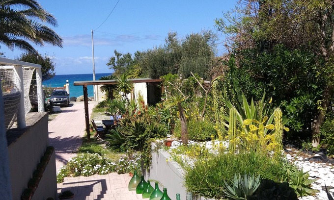 San Saba Bed & Breakfast | La Casa a Mare