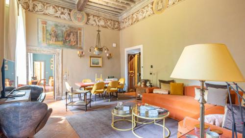 Rione VIII Sant'Eustachio Apartment | La Casa d'Argento