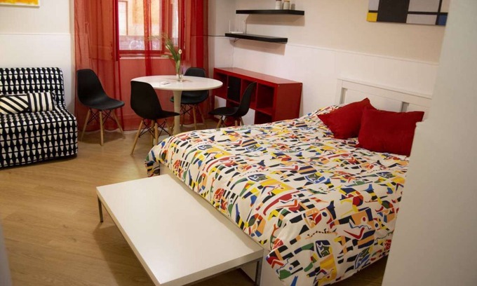 Old Town Apartment | La Casa del Moro - Central and well located flat in Catania