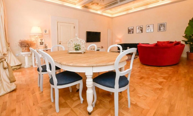Pisa City Centre Apartment | LA CASA DI MONIC