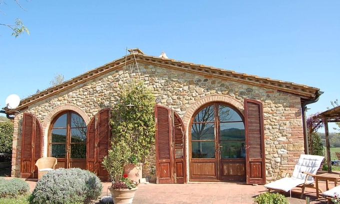 Casole d'Elsa House | La Casetta - lovingly designed vacation home in the countryside, panoramic location, pool