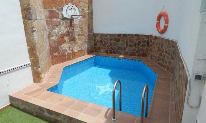 Ubeda House | La Casilla: casa con piscina en centro histórico